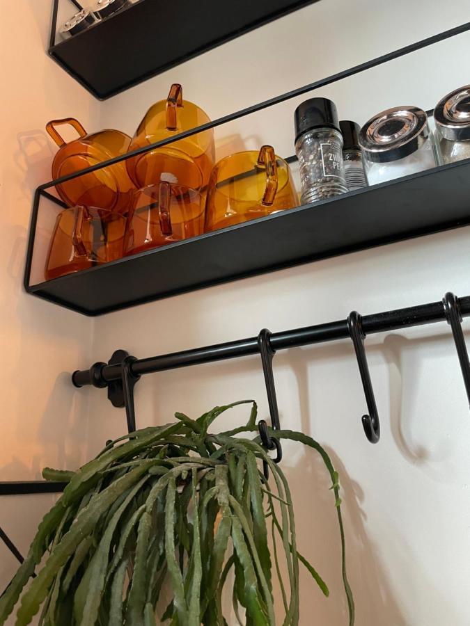 B&B Gasthuisstraat ด็อคคุม ภายนอก รูปภาพ